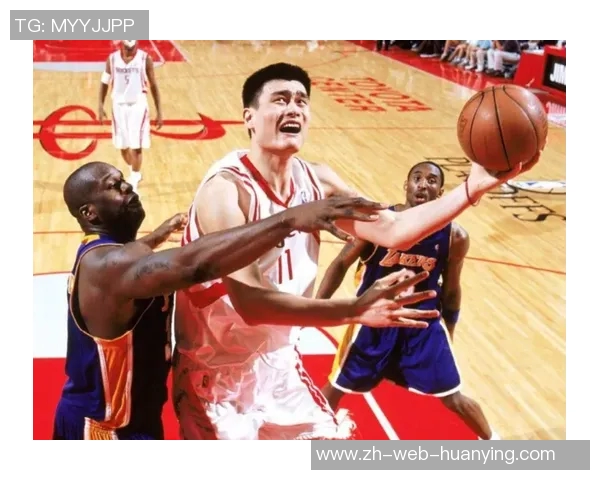 姚明与奥尼尔首场对决回顾:巨人之战的精彩瞬间与历史意义 姚明与奥尼尔首场对决回顾:巨人之战的精彩瞬间与历史意义